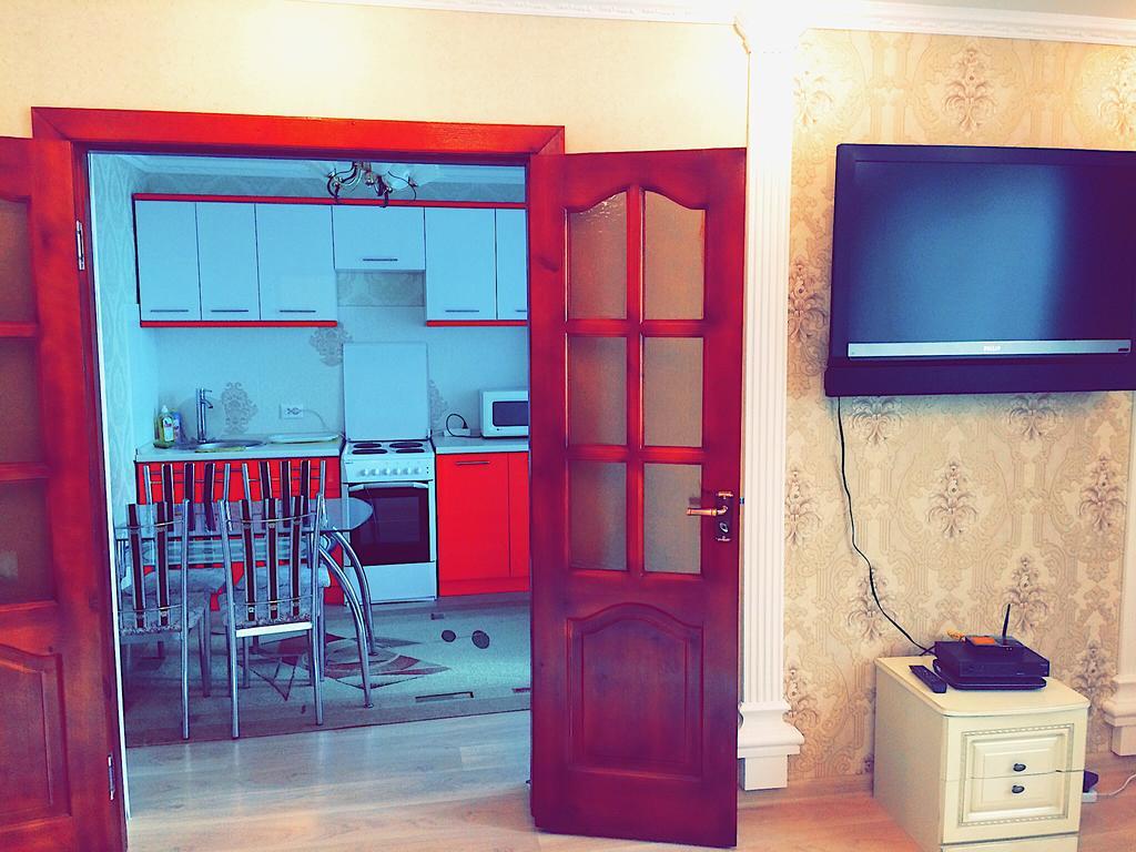 Vremena Goda Apartment In Astana Екстер'єр фото