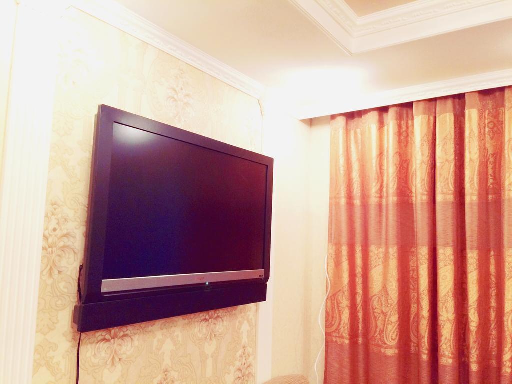 Vremena Goda Apartment In Astana Екстер'єр фото